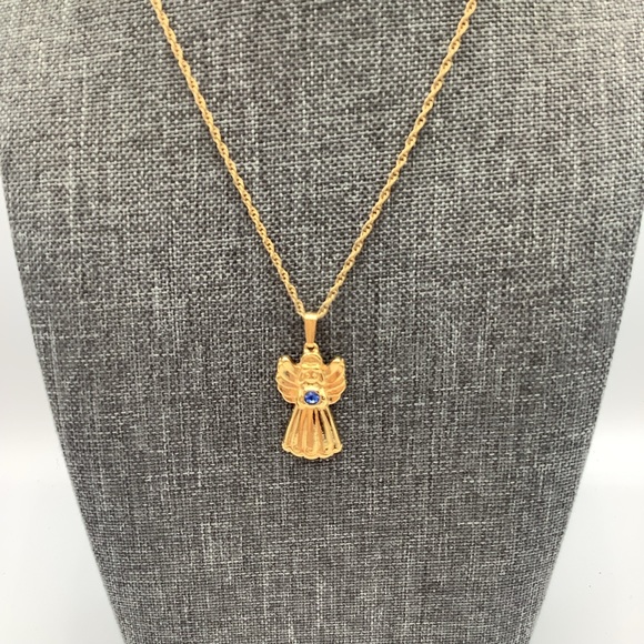 Vintage Avon Blue Birthstone Angel Pendant Necklace - Picture 3 of 5